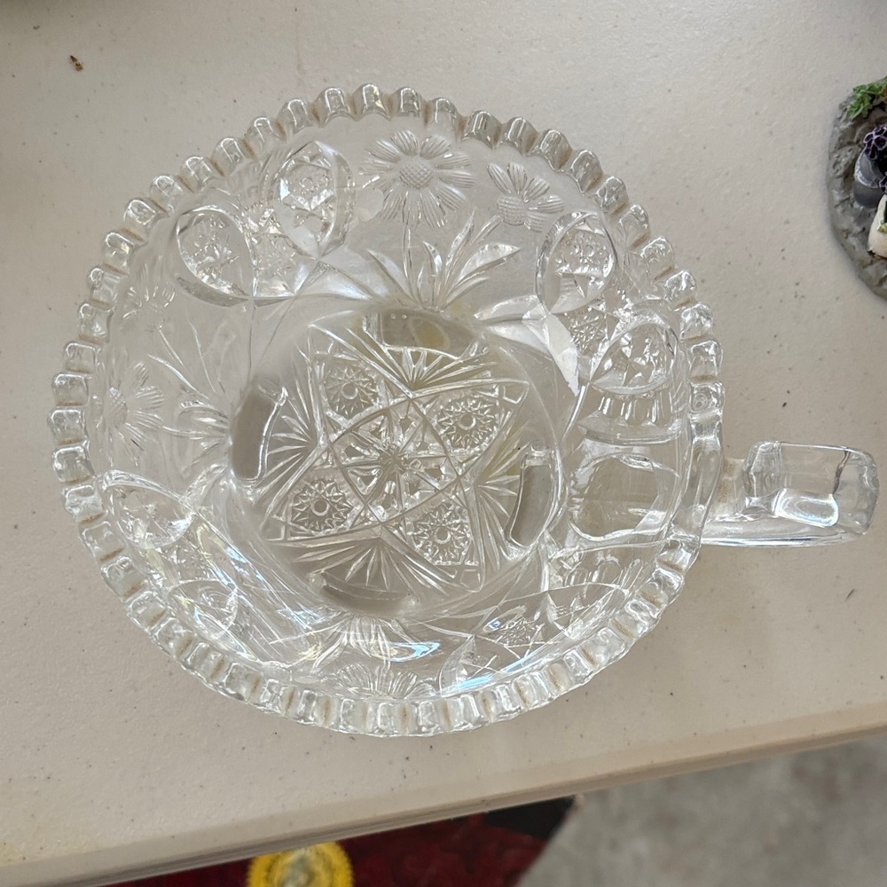 Elegant Clear Glass Decorative Bowl